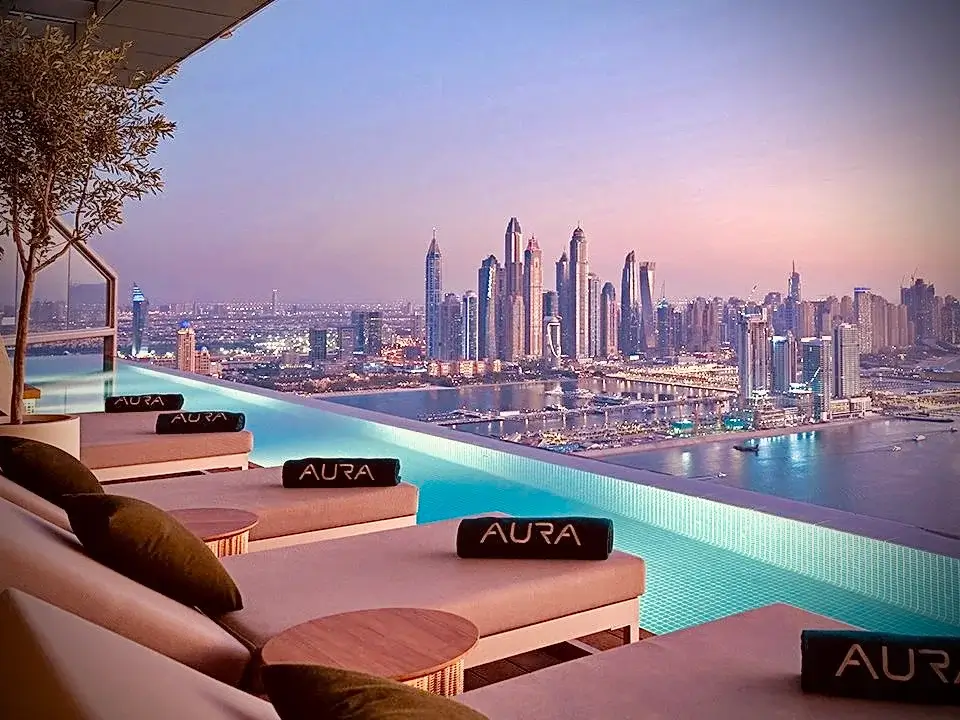 Aura Skypool Lounge panoramic view at Palm Jumeirah